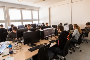 Na program�torskej s��a�i IT v&nbsp;Nitre 2025 sme z�skali prvenstvo v&nbsp;kateg�rii dru�stiev aj jednotlivcov!