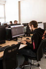 Na program�torskej s��a�i IT v&nbsp;Nitre 2025 sme z�skali prvenstvo v&nbsp;kateg�rii dru�stiev aj jednotlivcov!