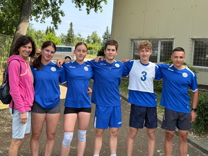 Prv�cke �portov� n�deje nasleduj� na�ich �tvrt�kov