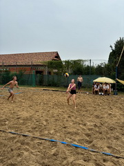 Folkl�rny beach volleyball
