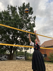 Folkl�rny beach volleyball