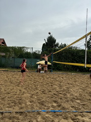 Folkl�rny beach volleyball