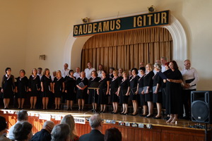 Schola Cantorum osl�vila 85.&nbsp;v�ro�ie koncertom pln�m em�ci� a&nbsp;hudobnej kr�sy