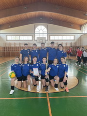 Postupujeme do krajsk�ho kola vo volejbale