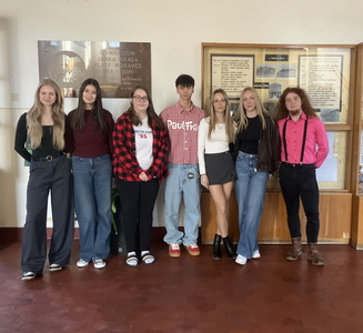 Na�a �kola sa zapojila do Valent�nskej kvapky krvi