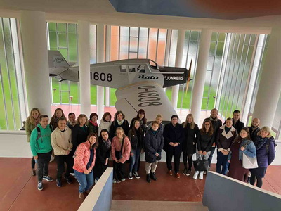 Erasmus+ Job Shadowing � poh�ad do v�u�by na Gymn�ziu v&nbsp;Hole�ove