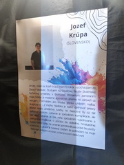 Pod povrchom umenia