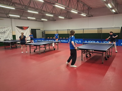 Krajsk� kolo stredn�ch �k�l v&nbsp;stolnom tenise - diev�at�