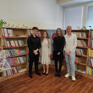 Region�lna s��a� v&nbsp;prednese po�zie a&nbsp;pr�zy �t�rovsk�ch autorov