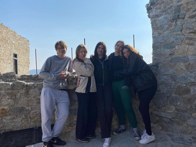 Prv�ci a&nbsp;druh�ci na ��elovom cvi�en�