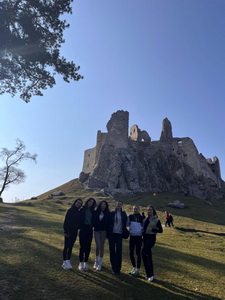 Prv�ci a&nbsp;druh�ci na ��elovom cvi�en�