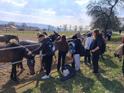 Prv�ci a&nbsp;druh�ci na ��elovom cvi�en�