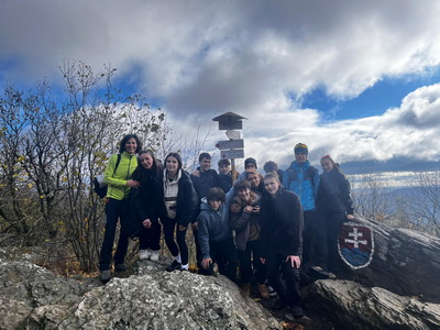 ��elov� cvi�enie �iakov Gymn�zia Janka Kr�a v&nbsp;pr�rode