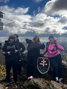 ��elov� cvi�enie �iakov Gymn�zia Janka Kr�a v&nbsp;pr�rode