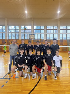 Majstrovstv� kraja vo volejbale op� v �portovej hale Gymn�zia J. Kr�a 