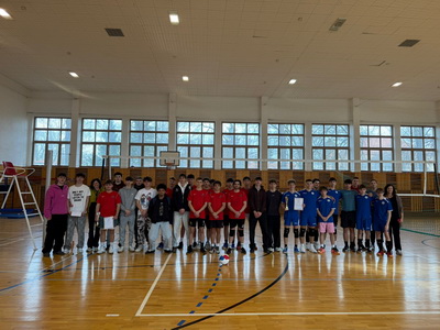 �spe�n� okresn� kol� vo volejbale stredn�ch �k�l pre Gymn�zium Janka Kr�a