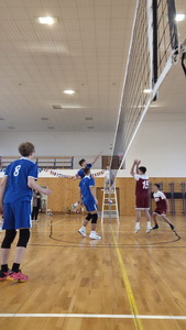 �spe�n� okresn� kol� vo volejbale stredn�ch �k�l pre Gymn�zium Janka Kr�a